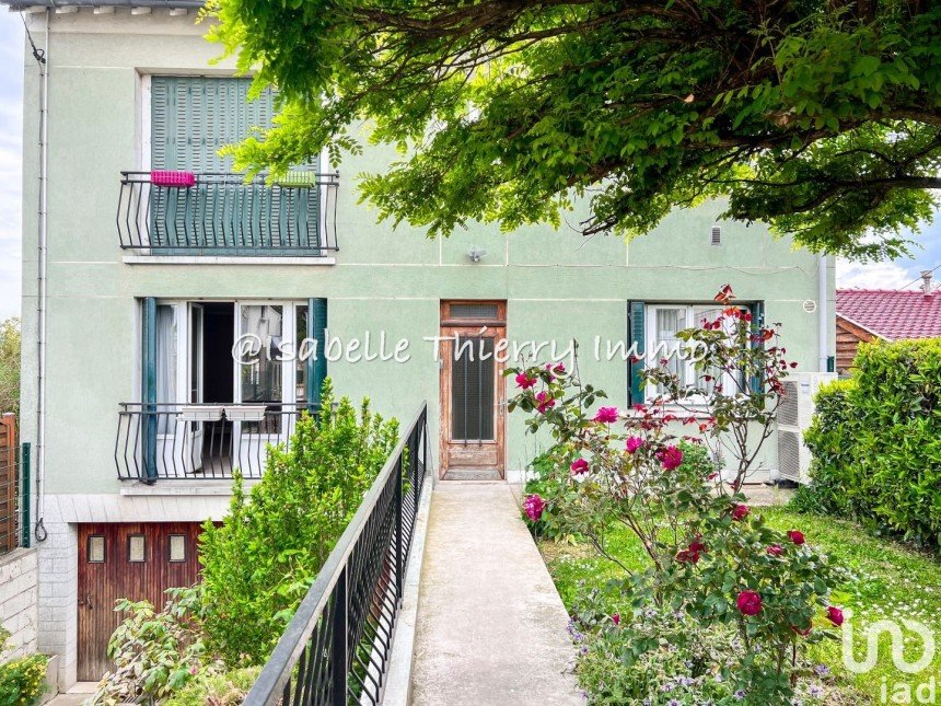 Appartement 4 pièces de 98 m² à Savigny-sur-Orge (91600)