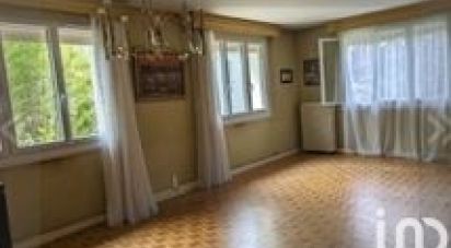 Traditional house 6 rooms of 118 m² in Bergerac (24100)