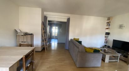 Appartement 3 pièces de 72 m² à Le Beausset (83330)
