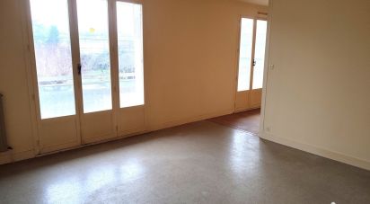 Apartment 3 rooms of 63 m² in - (72500)