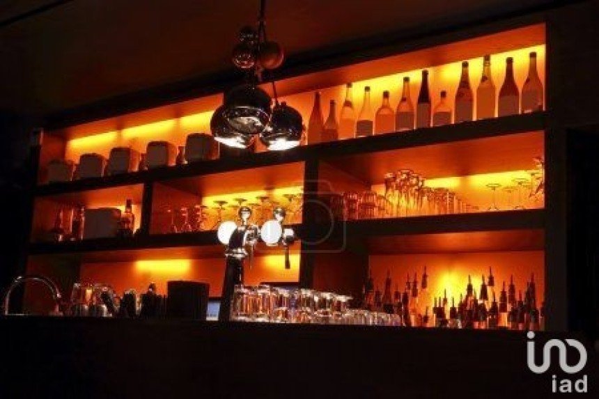 Bar de 120 m² à Compiègne (60200)