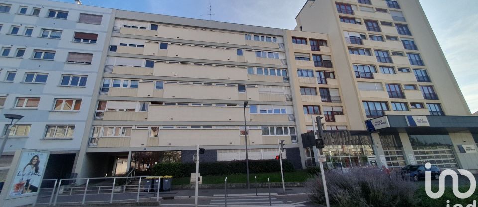 Appartement 3 pièces de 63 m² à Metz (57070)