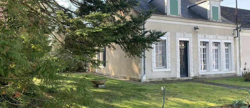 House 6 rooms of 223 m² in Baudres (36110)