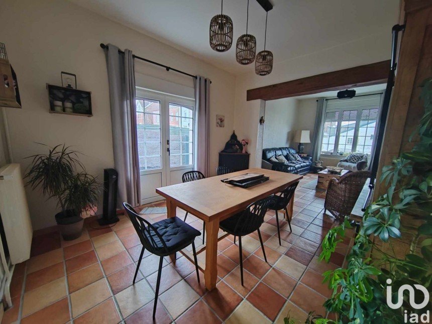 House 6 rooms of 125 m² in Marpent (59164)