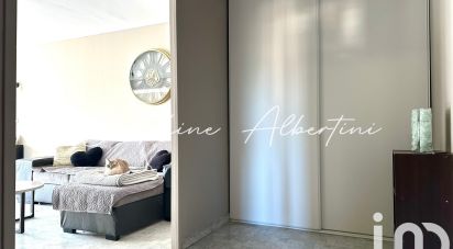 Appartement 4 pièces de 104 m² à Hyères (83400)
