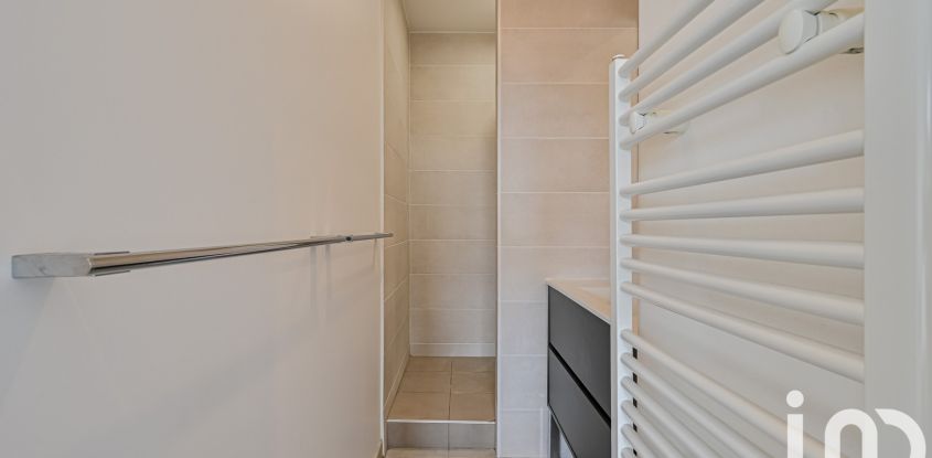 Appartement 4 pièces de 128 m² à Suresnes (92150)