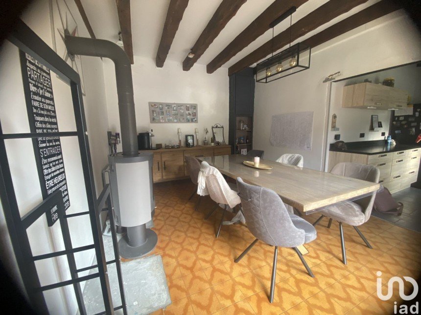 House 5 rooms of 95 m² in Le Faouët (22290)