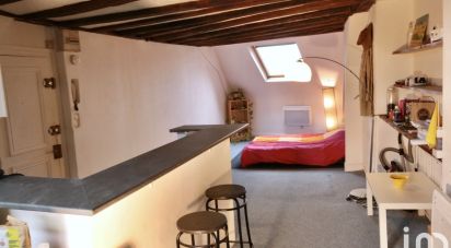 Apartment 1 room of 24 m² in Tours (37000)