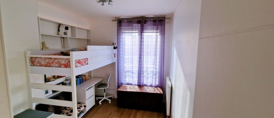 Appartement 4 pièces de 84 m² à Antony (92160)