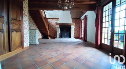 Maison traditionnelle 5 pièces de 141 m² à Donnemarie-Dontilly (77520)