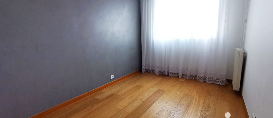 Appartement 4 pièces de 83 m² à Chilly-Mazarin (91380)