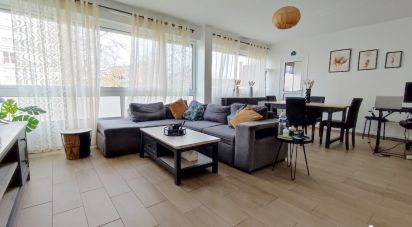 Appartement 4 pièces de 84 m² à Écouen (95440)