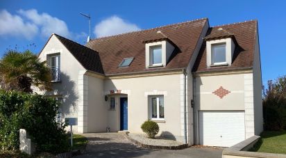 House 6 rooms of 159 m² in Compiègne (60200)