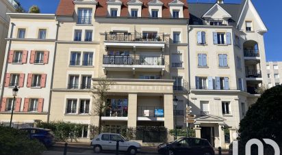 Apartment 3 rooms of 64 m² in Le Plessis-Robinson (92350)