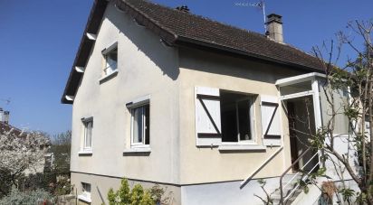 House 5 rooms of 105 m² in Samoreau (77210)