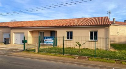 House 4 rooms of 93 m² in Cissé (86170)