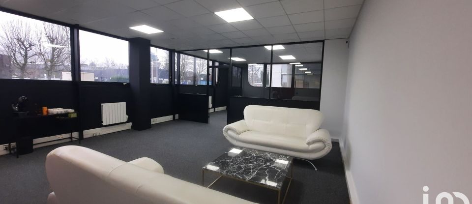 Offices of 60 m² in Villebon-sur-Yvette (91140)