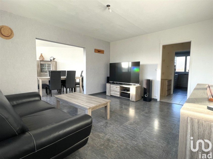 Appartement 4 pièces de 80 m² à Saint-Nazaire (44600)