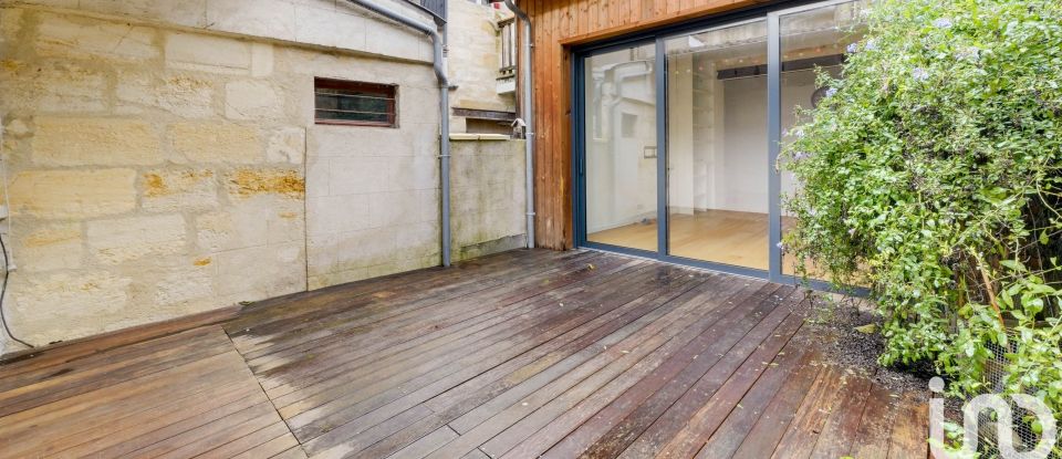 Appartement 4 pièces de 102 m² à Bordeaux (33800)