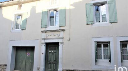 Maison 8 pièces de 230 m² à Villefranche-du-Périgord (24550)