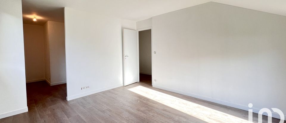 Maison 5 pièces de 155 m² à - (01200)