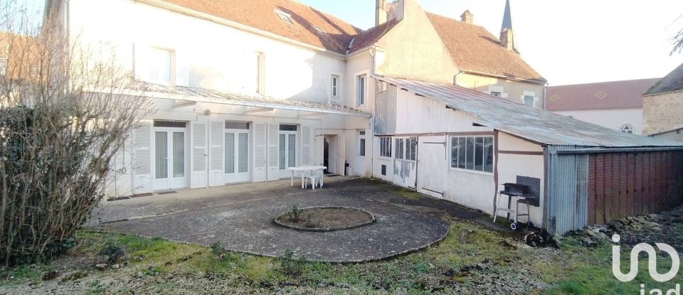 Maison de village 6 pièces de 228 m² à Sauvigny-le-Bois (89200)