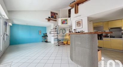 Duplex 3 rooms of 107 m² in Antibes (06600)