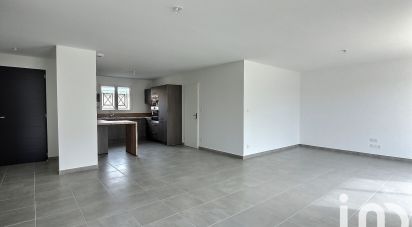 Maison 5 pièces de 90 m² à Parentis-en-Born (40160)