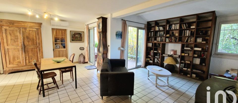 House 5 rooms of 93 m² in Nîmes (30000)