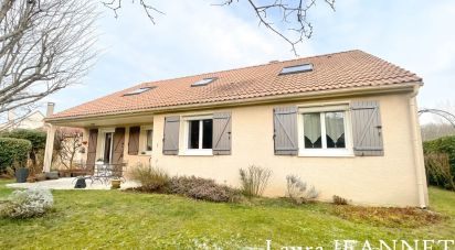 House 9 rooms of 182 m² in Vauréal (95490)