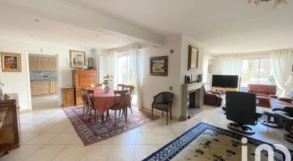 House 7 rooms of 135 m² in Étiolles (91450)