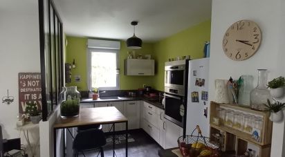 Apartment 3 rooms of 64 m² in Nantes (44100)