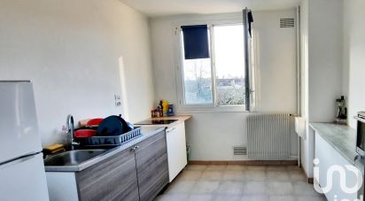Apartment 4 rooms of 58 m² in Troyes (10000)