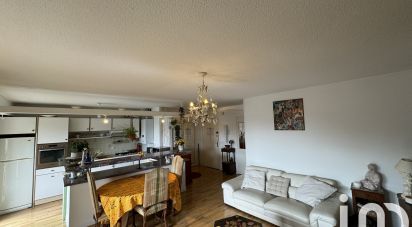 Appartement 4 pièces de 90 m² à Pau (64000)