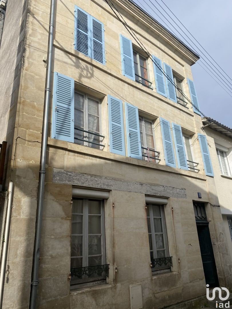 Maison 5 pièces de 125 m² à Saint-Maixent-l'École (79400)