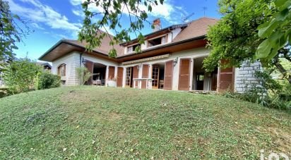 House 7 rooms of 217 m² in Alby-sur-Chéran (74540)