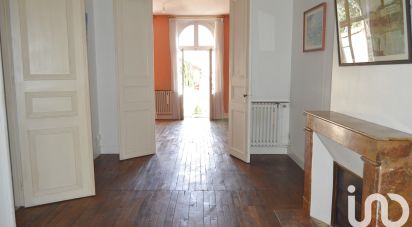 Town house 10 rooms of 200 m² in Niort (79000)