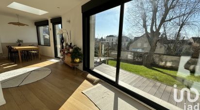 Duplex 5 rooms of 106 m² in Nogent-sur-Marne (94130)