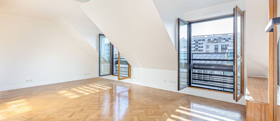 Appartement 4 pièces de 94 m² à Paris (75015)