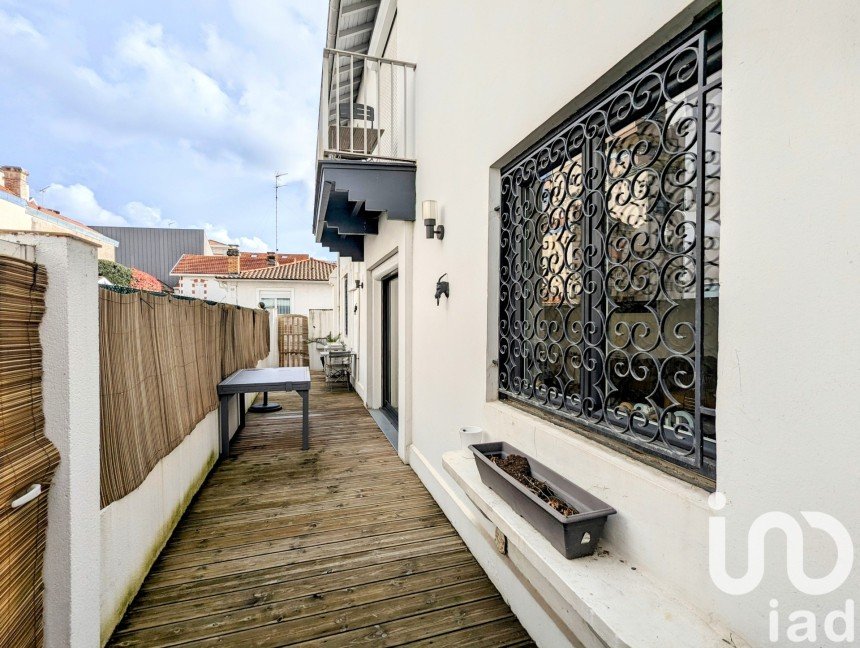 Town house 4 rooms of 103 m² in Arcachon (33120)