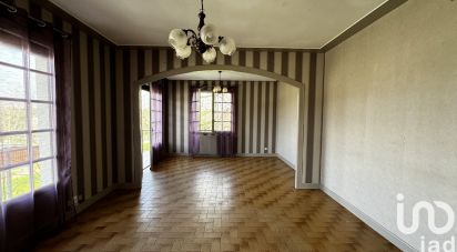 Maison traditionnelle 4 pièces de 90 m² à Châtellerault (86100)