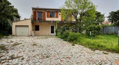 House 9 rooms of 189 m² in Hyères (83400)