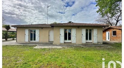 House 5 rooms of 118 m² in Gujan-Mestras (33470)