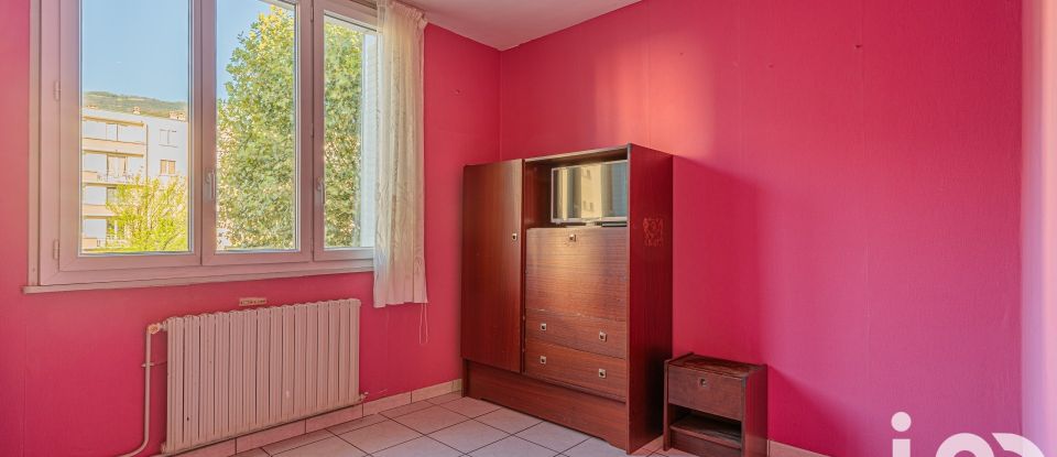 Appartement 5 pièces de 75 m² à Seyssinet-Pariset (38170)