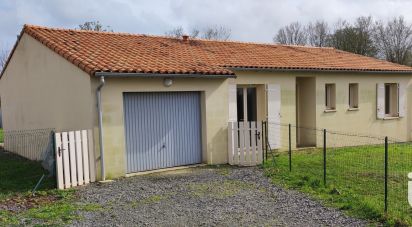 Maison traditionnelle 4 pièces de 103 m² à Aiffres (79230)