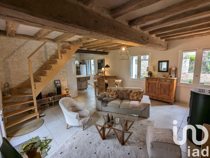 Maison traditionnelle 5 pièces de 120 m² à Benais (37140)