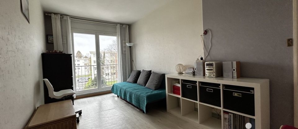 Appartement 3 pièces de 72 m² à Saint-Michel-sur-Orge (91240)