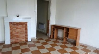 House 4 rooms of 76 m² in Lillers (62190)