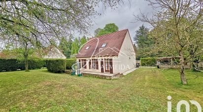Traditional house 5 rooms of 97 m² in Crépy-en-Valois (60800)