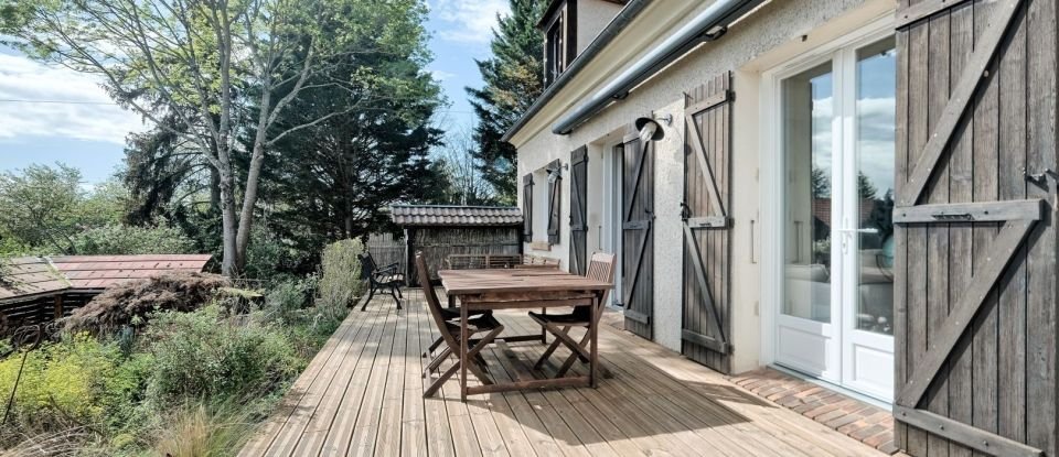 House 6 rooms of 96 m² in Chartrettes (77590)